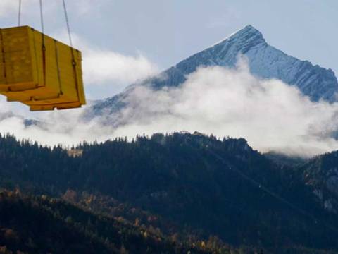 Filmstill aus „Alpenland“