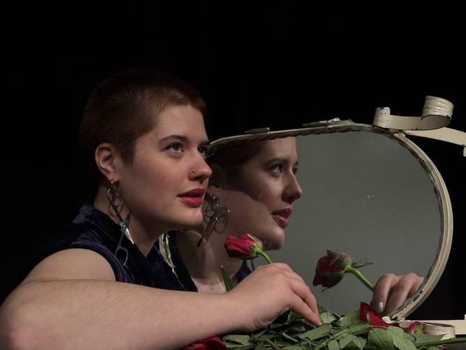 Kreationen I: Kleingartenkolonie / Holly Wood