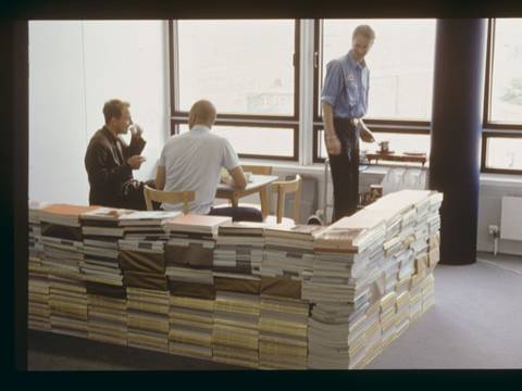 Rirkrit Tiravanija, untitled 1993 (café deutschland), 1993 © Rirkrit Tiravanija, Courtesy: der Künstler / Landesbank Baden-Württemberg