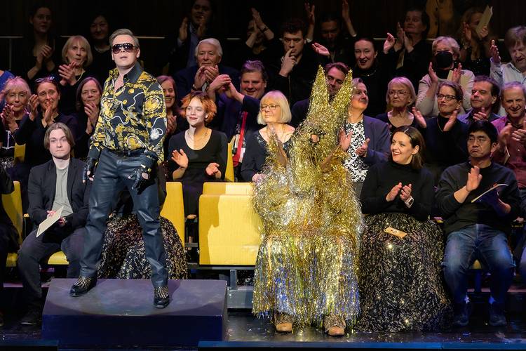 Rigoletto – Andrei Danilov als Herzog, Roman Burdenko als Rigoletto