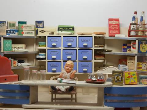 Kaufmannsladen im historischen Kinderzimmer der ständigen Ausstellung im Museum Reinickendorf – Kaufmannsladen im historischen Kinderzimmer der ständigen Ausstellung im Museum Reinickendorf