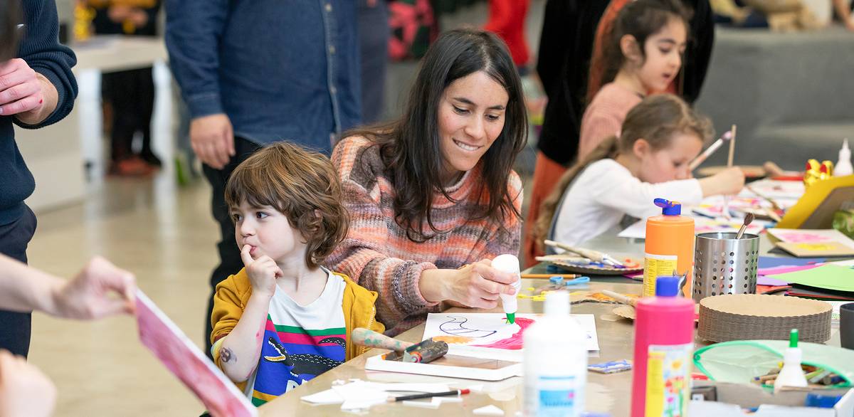 Famille du jour de l’action | Haus Bastian – Centre d’éducation culturelle – Berlin.de