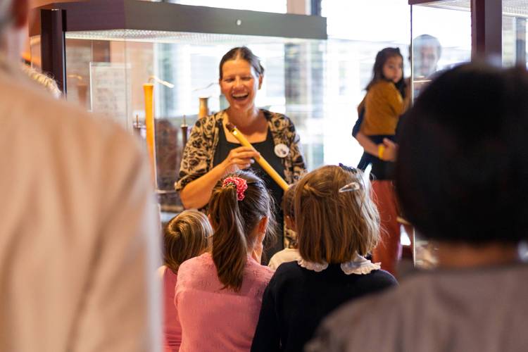 Kinderführung mit Gaby Bultmann durch Philharmonie und MIM – Kinderführung mit Gaby Bultmann durch Philharmonie und MIM