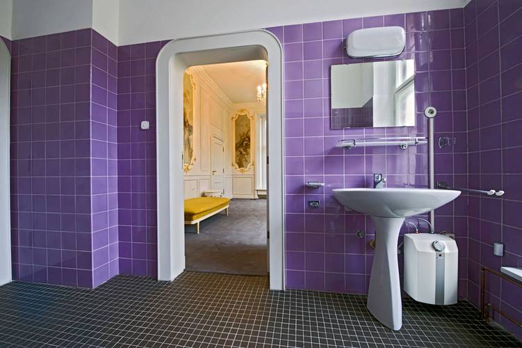 Berlin, Schloss Schönhausen, Badezimmer – Berlin, Schloss Schönhausen, Badezimmer © SPSG / Foto: Günter Schneider