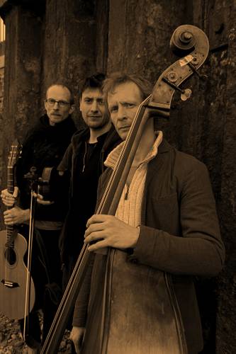 Gavin Fairhall Lever – Contemporary Folk