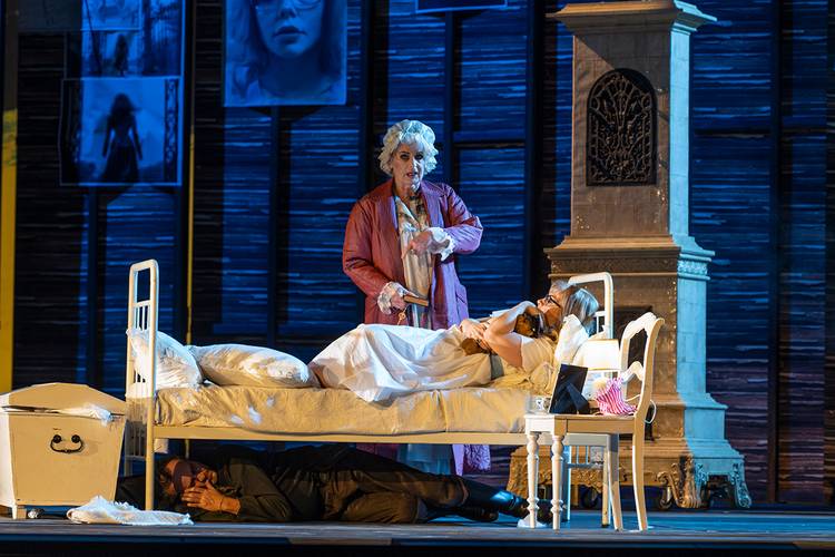 Pique Dame – Doris Soffel als Gräfin, Martin Muehle als Hermann, Sondra Radvanovsky als Lisa