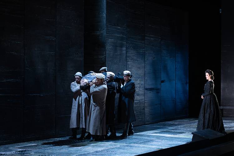 Don Carlo – Gihoon Kim als Rodrigo, Marquis von Posa, Federica Lombardi als Elisabeth von Valois