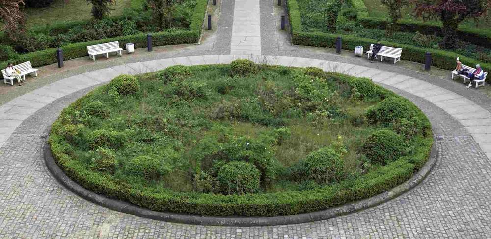 John Knight, The Right to be Lazy (Das Recht auf Faulheit), 2007 / 2009 fortwährend