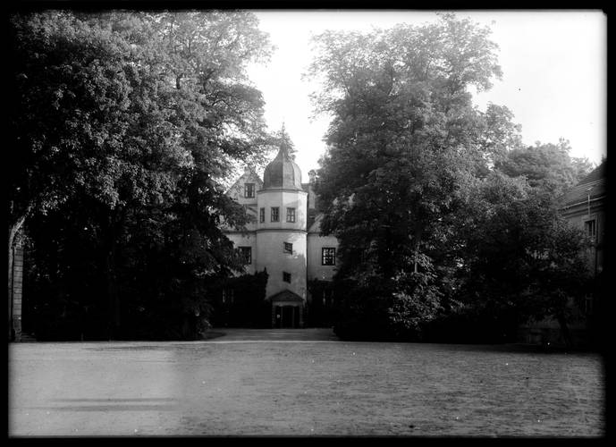 Schloss Königs Wusterhausen, Ansicht von Norden, 1938 © SPSG – Schloss Königs Wusterhausen, Außenansicht von Norden, Schwarz-Weiß-Aufnahme von 1938