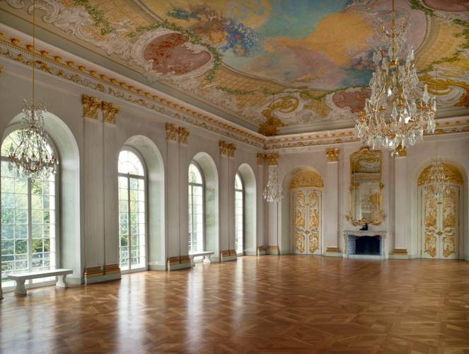 Weißer Saal (Speisesaal) im Neuen Flügel von Schloss Charlottenburg © SPSG / Wolfgang Pfauder – Der Weiße Saal (Speisesaal) im Neuen Flügel von Schloss Charlottenburg