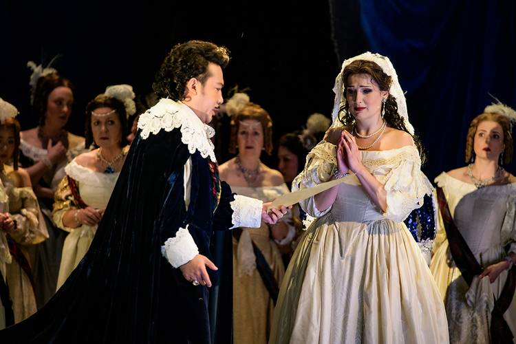 Lucia di Lammermoor – Long Long als Edgardo, Adela Zaharia als Lucia