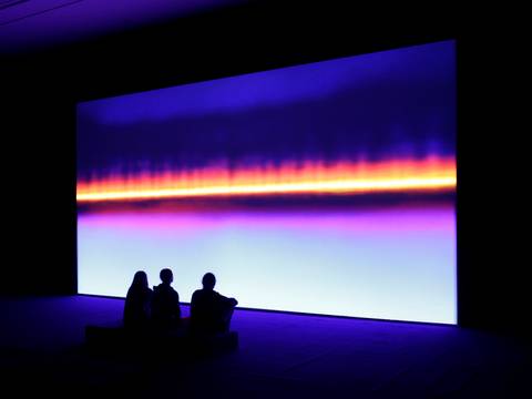  – Susan Hiller, Resounding (Ultraviolet), 2014. Courtesy Lisson Gallery