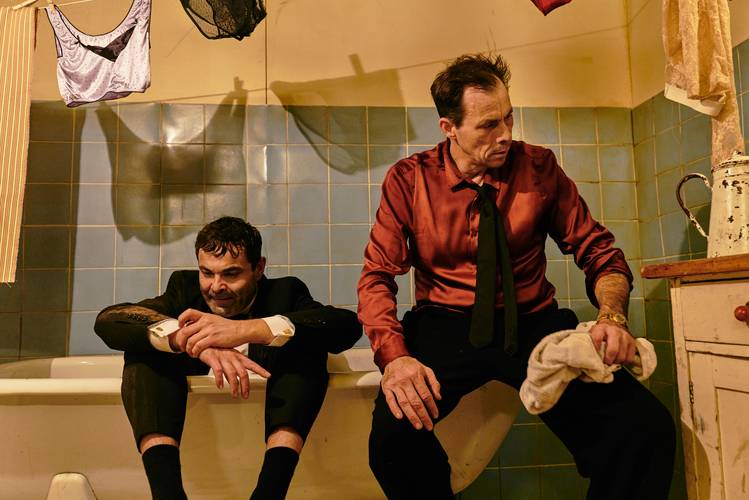 Fabian oder Der Gang vor die Hunde