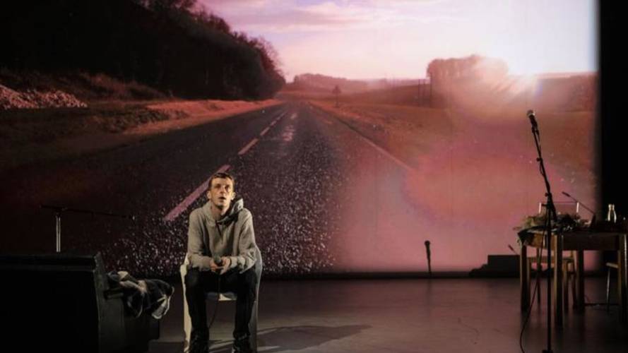 Qui a tué mon père (Wer hat meinen Vater umgebracht)