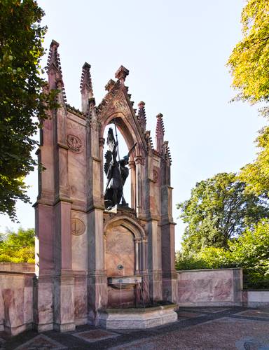 Park Babelsberg, Michaelsdenkmal – Park Babelsberg, Michaelsdenkmal