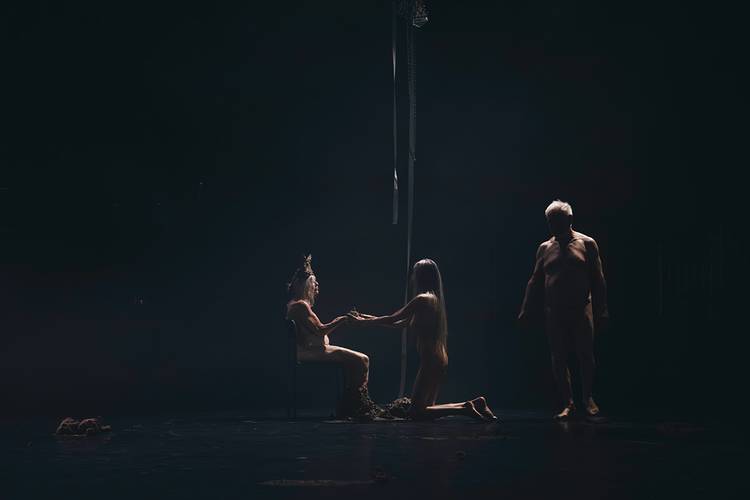 ENDLICH – Nancy Jesse