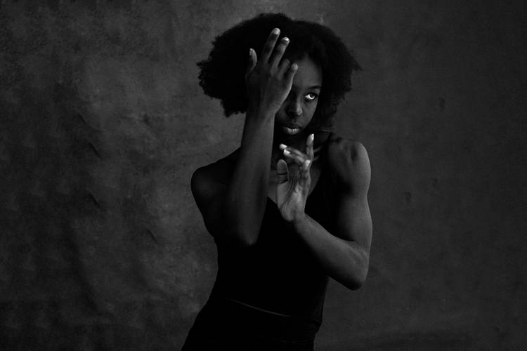 Grounding & energy use in movement
