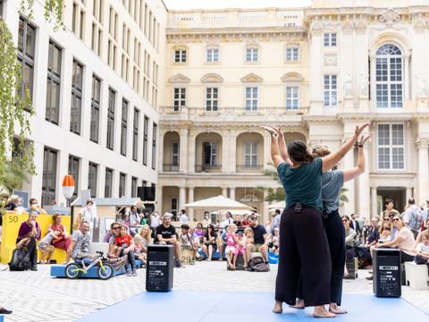 Geschichtentheater im Schlüterhof – Geschichtentheater im Schlüterhof