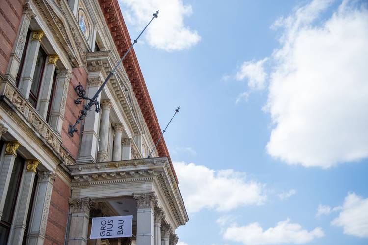 Blick auf den Gropius Bau in Berlin (Archiv)