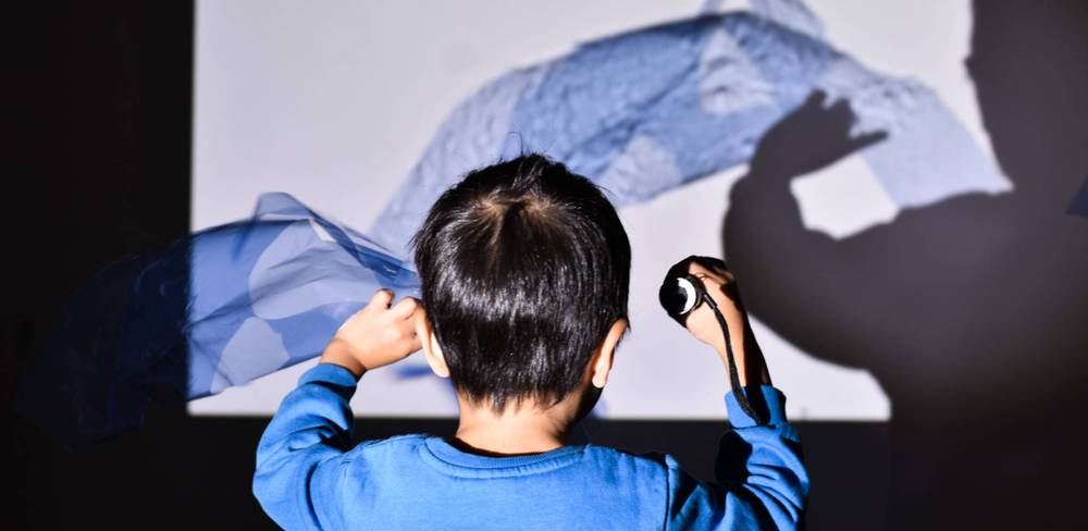 Zusammenspiel von freier Kunst und früher Bildung