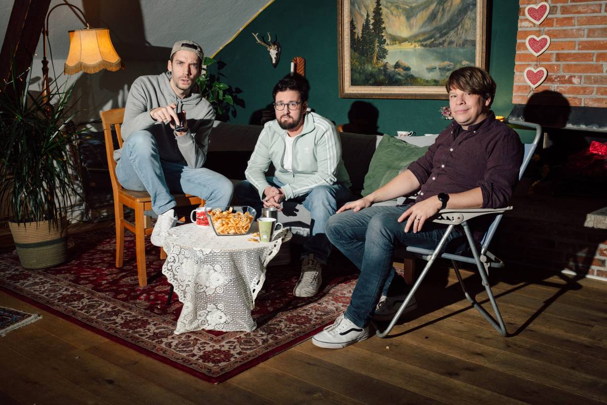 Erdbeerkäse - der TrashTV Podcast LIVE - Das große Wiedersehen 2026