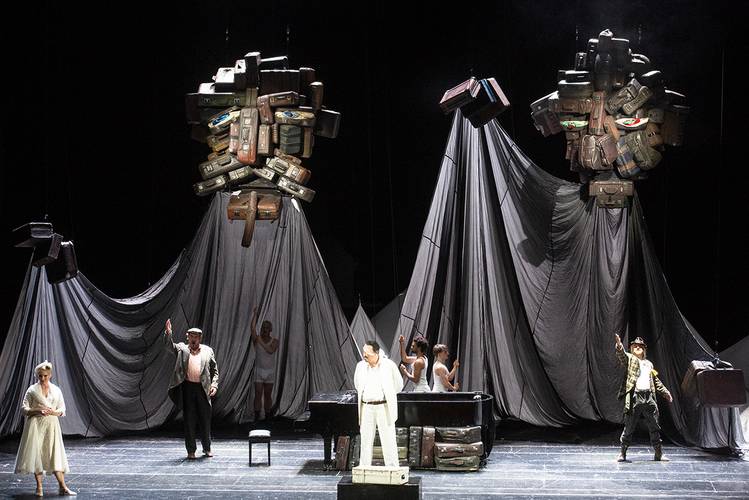 Das Rheingold – Annika Schlicht als Fricka, Albert Pesendorfer als Fasolt, Iain Paterson als Wotan, Tobias Kehrer als Fafner Bernd Uhlig