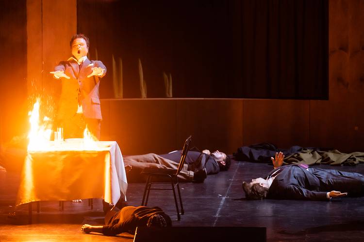 Salome – Jordan Shanahan als Jochanaan