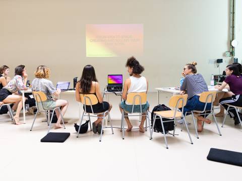Von der Idee zur Bühne - Eigene Werke schaffen und verkaufen