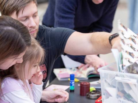 Offenes Atelier für Familien im Hamburger Bahnhof – Nationalgalerie der Gegenwart
