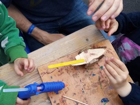 Kinder in der Bauwerkstatt