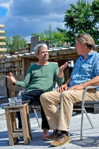 Globe Berlin: Phaidon von Platon – Uwe Neumann, Anselm Lipgens