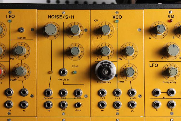 Synthesizer