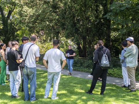  – Gruppenführung im Außenbereich