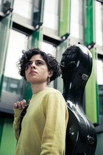 Adya Khanna Fontenla