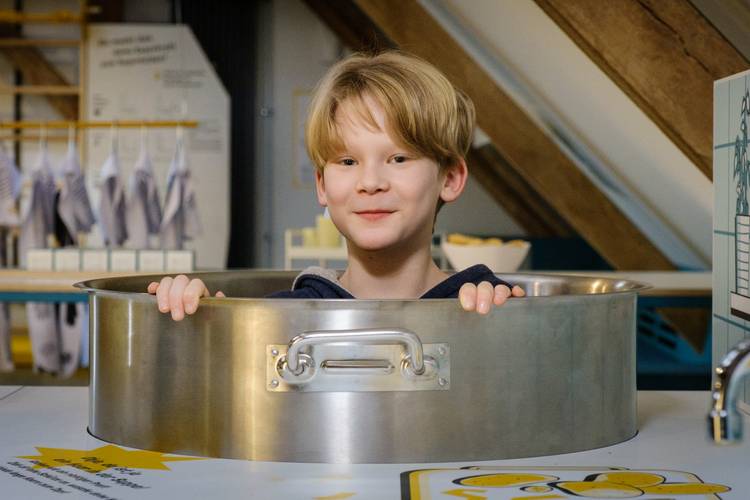 in er "Küche" vom Kindermuseum unterm Dach