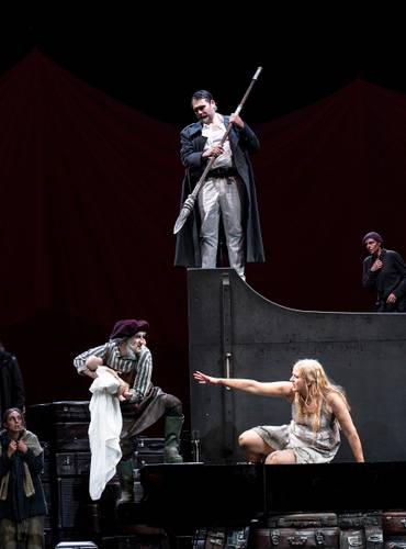 Die Walküre – u. a. John Lundgren als Wotan, Lise Davidsen als Sieglinde Bernd Uhlig