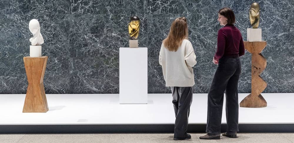 Brancusi, Ausstellungsansicht, Neue Nationalgalerie, 2026, Foto: Neue Nationalgalerie – Stiftung Preußischer Kulturbesitz / David von Becker