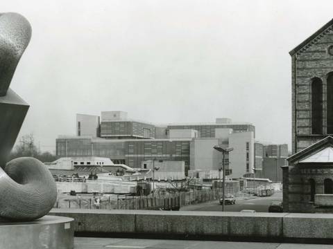 Kunstgewerbemuseum im Bau, ca. 1985 Foto: Archiv KGM, Fotograf unbekannt
