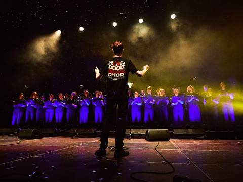 Tanz auf dem Vulkan – paultchurz