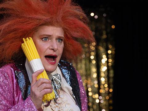 Märchen im Glaspalast von und mit dem Hexenberg Ensemble: Rumpelstilzchen | Hase und Igel