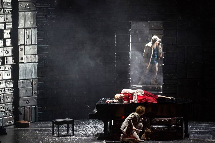 Die Walküre – Daniel Frank als Siegmund, Elisabeth Teige als Sieglinde, Eric Naumann als Hundingling Bernd Uhlig