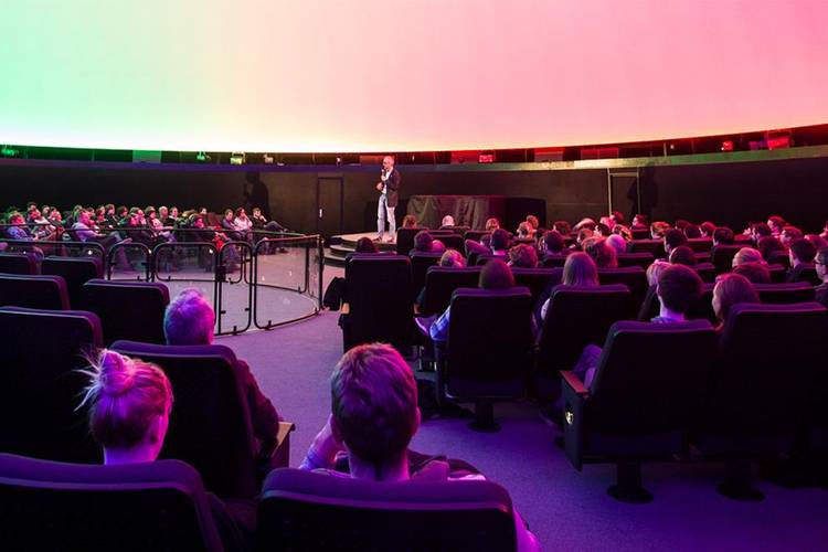Blick in den Planetariumssaal. – Blick in den Planetariumssaal. © SPB / Foto: F.-M. Arndt