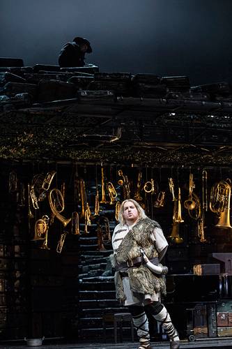 Siegfried – Clay Hilley als Siegfried Bernd Uhlig