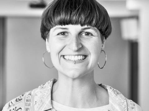 Referentin Angela Frick – Ein Foto von einer Frau