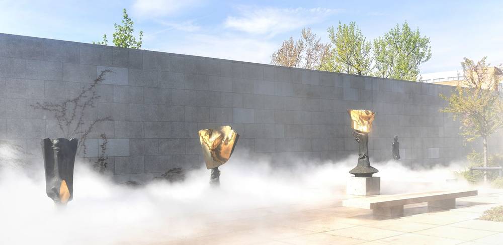 Fujiko Nakaya, Installationsansicht, Neue Nationalgalerie, 2025