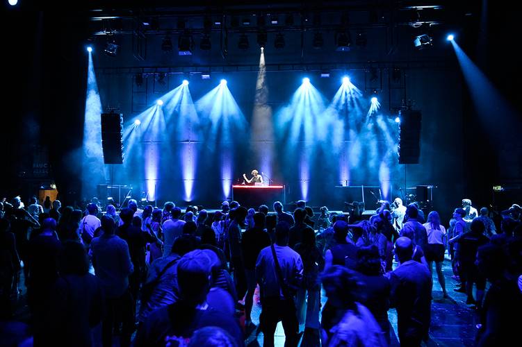 Late Nights – Thomas Aurin