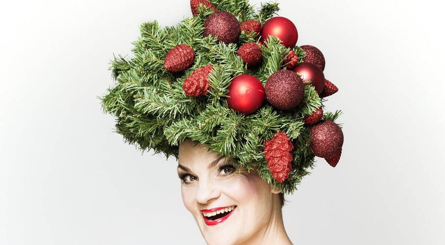 Gayle Tufts Very Christmas