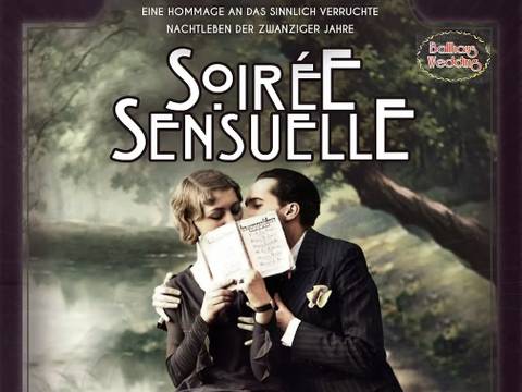 boheme sauvage – Zwei Personen auf einer Bank, lesen aus Papier, überblendet mit Text: Boheme Sauvage präsentiert Soiree Sensuelle, 10. Oktober 2026, Ballhaus Wedding, Berlin.