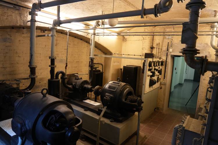 Blick in den Rohrpostkeller – Blick in den Rohrpostkeller