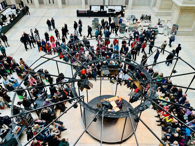 Mechanische Arena – Mechanische Arena aus der Vogelperspektive